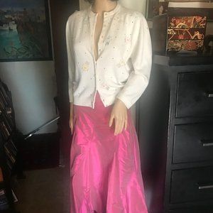 MY FAVORITE SKIRT-by Areli Collection-sz 12. It's 2 tone sheen & it's beautiful